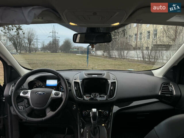 Серый Форд Эскейп, объемом двигателя 1.6 л и пробегом 208 тыс. км за 13999 $, фото 19 на Automoto.ua