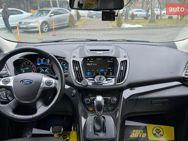 Серый Форд Эскейп, объемом двигателя 2 л и пробегом 124 тыс. км за 13500 $, фото 12 на Automoto.ua