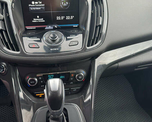 Сірий Форд Ескейп, об'ємом двигуна 2 л та пробігом 151 тис. км за 12200 $, фото 8 на Automoto.ua