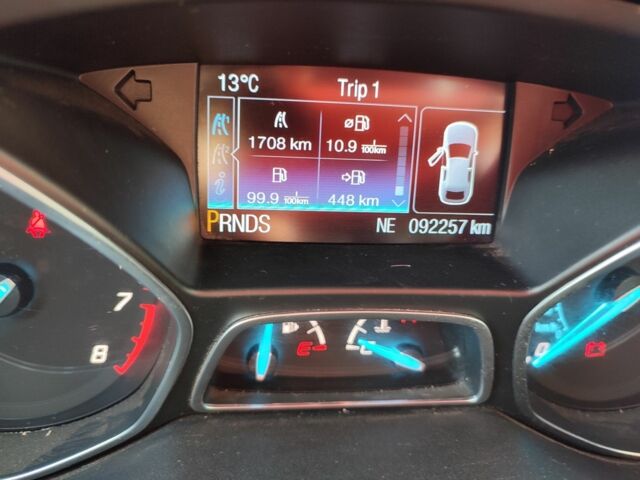 Сірий Форд Ескейп, об'ємом двигуна 0 л та пробігом 92 тис. км за 13000 $, фото 6 на Automoto.ua