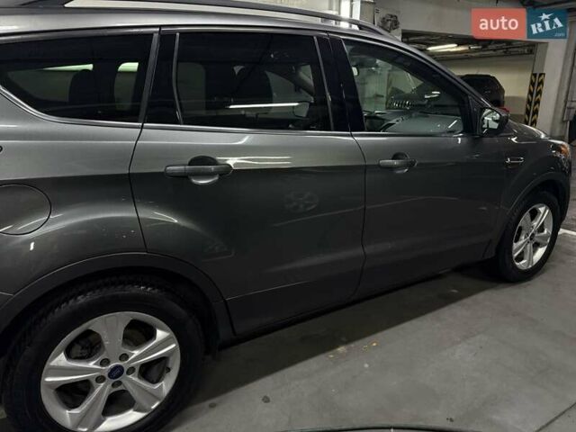 Форд Эскейп 2015 в Киеве на Automoto.ua Серый Форд Эскейп, объемом двигателя 2 л и пробегом 239 тыс. км за 13222 $, фото 32 на Automoto.ua