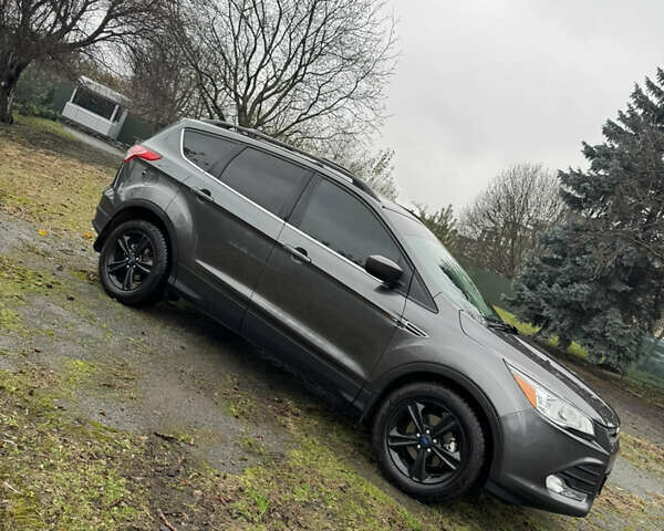 Серый Форд Эскейп, объемом двигателя 2.5 л и пробегом 165 тыс. км за 11333 $, фото 13 на Automoto.ua