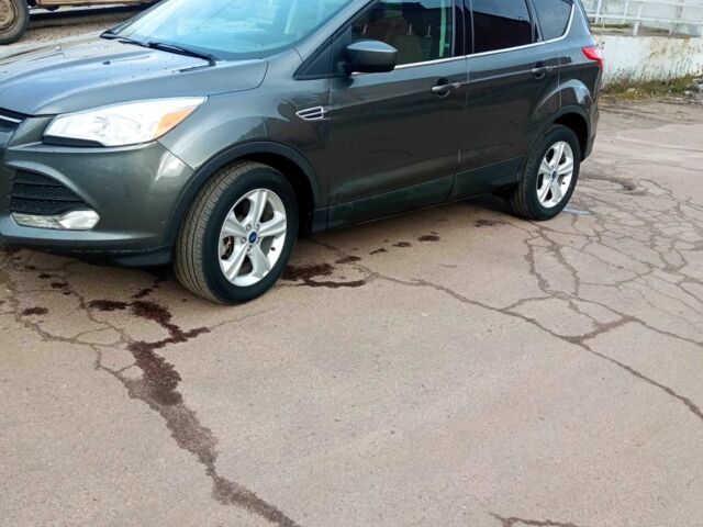 Серый Форд Эскейп, объемом двигателя 2 л и пробегом 208 тыс. км за 11800 $, фото 2 на Automoto.ua