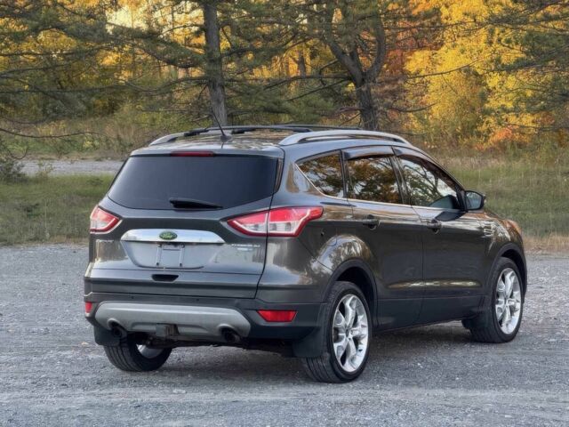 Серый Форд Эскейп, объемом двигателя 2 л и пробегом 71 тыс. км за 6050 $, фото 4 на Automoto.ua