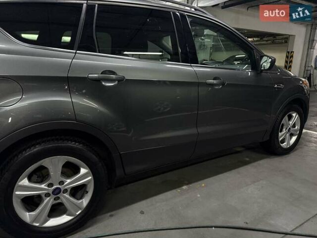 Форд Эскейп 2015 в Киеве на Automoto.ua Серый Форд Эскейп, объемом двигателя 2 л и пробегом 239 тыс. км за 13222 $, фото 31 на Automoto.ua