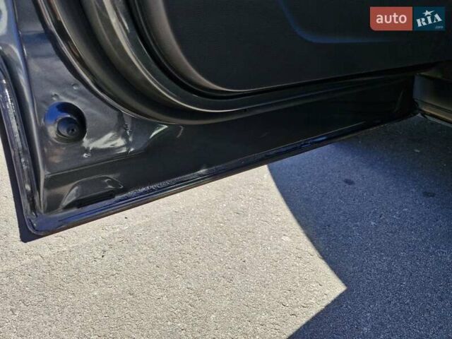 Серый Форд Эскейп, объемом двигателя 1.6 л и пробегом 127 тыс. км за 8300 $, фото 12 на Automoto.ua