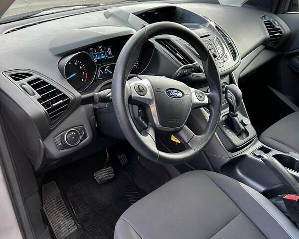 Форд Эскейп 2015 в Виннице на Automoto.ua Серый Форд Эскейп, объемом двигателя 2.5 л и пробегом 39 тыс. км за 13850 $, фото 7 на Automoto.ua