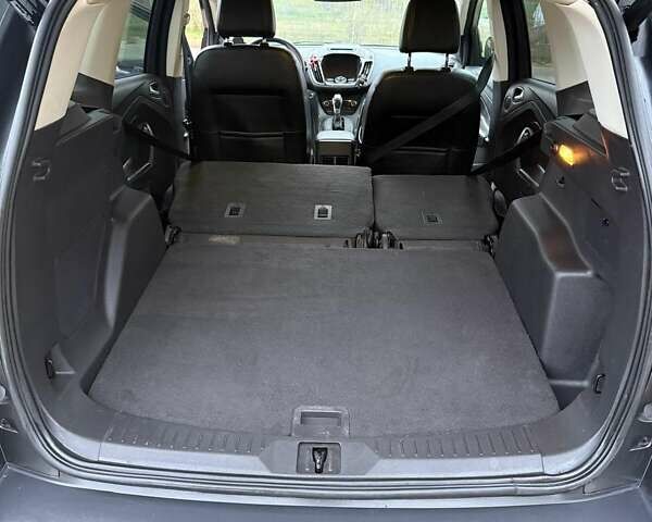 Серый Форд Эскейп, объемом двигателя 2 л и пробегом 125 тыс. км за 12000 $, фото 30 на Automoto.ua