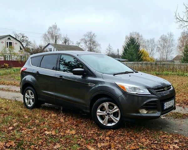 Серый Форд Эскейп, объемом двигателя 2.49 л и пробегом 117 тыс. км за 11900 $, фото 2 на Automoto.ua