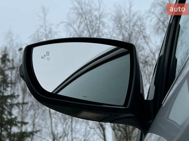 Серый Форд Эскейп, объемом двигателя 2 л и пробегом 124 тыс. км за 13500 $, фото 23 на Automoto.ua