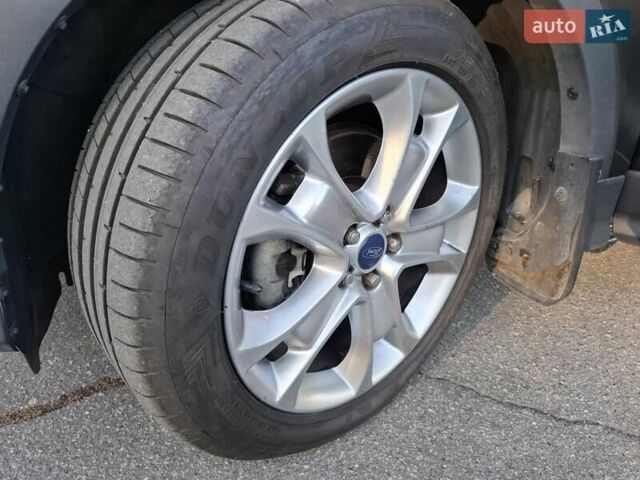 Серый Форд Эскейп, объемом двигателя 2 л и пробегом 195 тыс. км за 12800 $, фото 34 на Automoto.ua