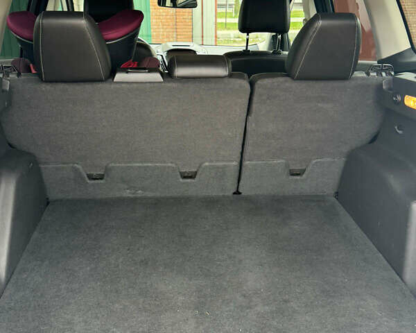 Сірий Форд Ескейп, об'ємом двигуна 2 л та пробігом 151 тис. км за 12200 $, фото 18 на Automoto.ua