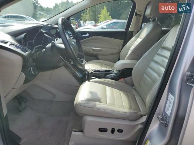 Форд Эскейп 2015 в Полтаве на Automoto.ua Серый Форд Эскейп, объемом двигателя 2 л и пробегом 117 тыс. км за 1100 $, фото 6 на Automoto.ua