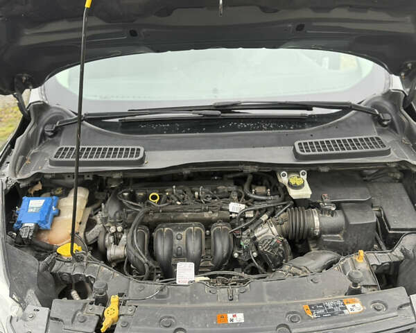 Серый Форд Эскейп, объемом двигателя 2.5 л и пробегом 165 тыс. км за 11333 $, фото 36 на Automoto.ua