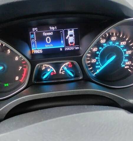 Серый Форд Эскейп, объемом двигателя 1.6 л и пробегом 206 тыс. км за 12250 $, фото 14 на Automoto.ua