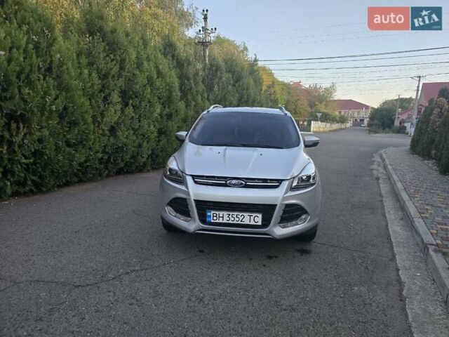 Серый Форд Эскейп, объемом двигателя 2 л и пробегом 150 тыс. км за 13400 $, фото 4 на Automoto.ua
