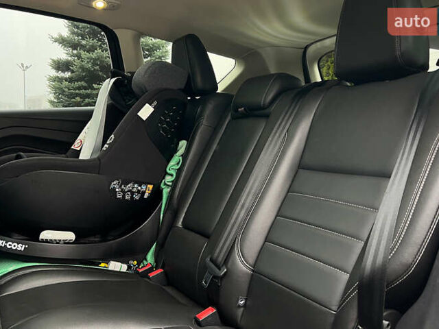 Серый Форд Эскейп, объемом двигателя 2 л и пробегом 124 тыс. км за 13500 $, фото 22 на Automoto.ua