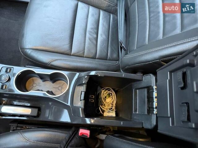 Серый Форд Эскейп, объемом двигателя 2 л и пробегом 125 тыс. км за 12000 $, фото 4 на Automoto.ua