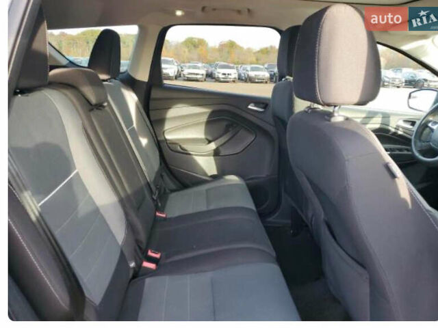 Серый Форд Эскейп, объемом двигателя 1.6 л и пробегом 180 тыс. км за 10000 $, фото 10 на Automoto.ua