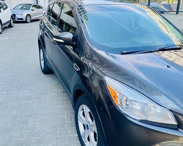 Серый Форд Эскейп, объемом двигателя 1.6 л и пробегом 71 тыс. км за 14000 $, фото 2 на Automoto.ua