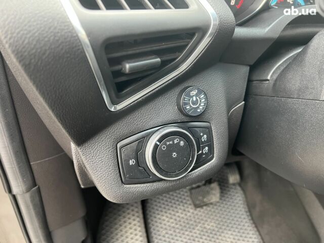 Сірий Форд Ескейп, об'ємом двигуна 0 л та пробігом 176 тис. км за 9999 $, фото 14 на Automoto.ua