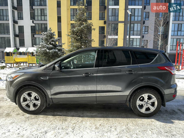 Серый Форд Эскейп, объемом двигателя 1.6 л и пробегом 136 тыс. км за 10500 $, фото 2 на Automoto.ua