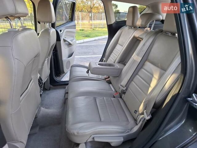 Серый Форд Эскейп, объемом двигателя 2 л и пробегом 195 тыс. км за 12800 $, фото 28 на Automoto.ua