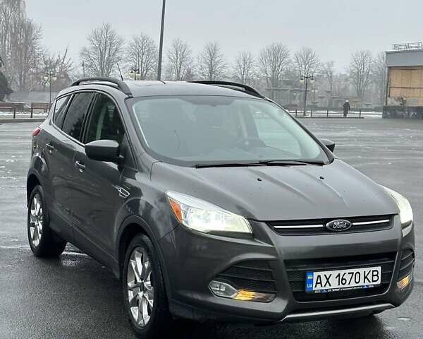 Серый Форд Эскейп, объемом двигателя 2 л и пробегом 243 тыс. км за 10500 $, фото 6 на Automoto.ua
