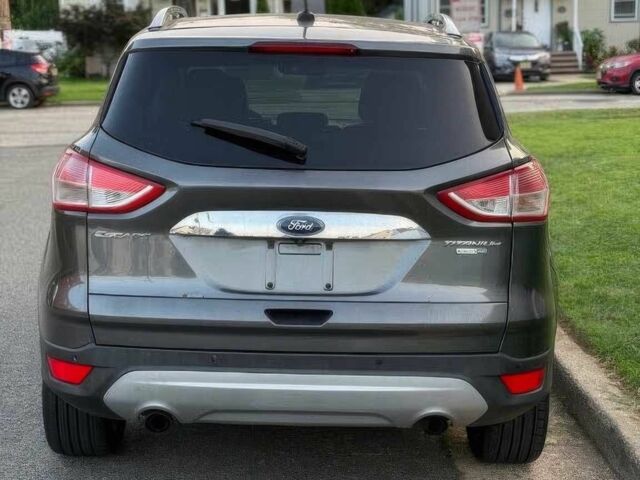 Серый Форд Эскейп, объемом двигателя 1.6 л и пробегом 77 тыс. км за 6000 $, фото 4 на Automoto.ua