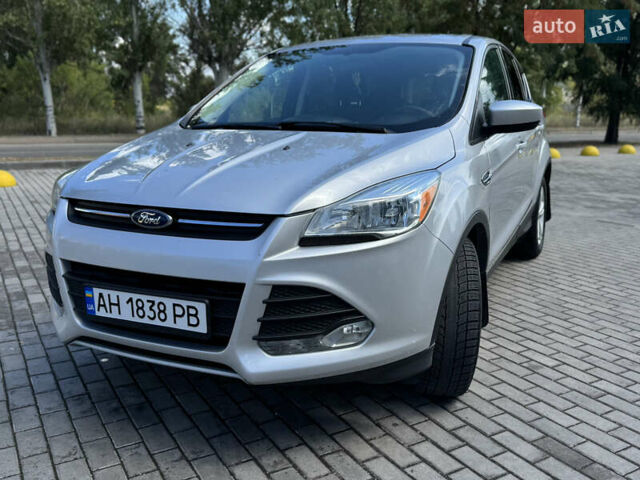 Серый Форд Эскейп, объемом двигателя 2.49 л и пробегом 145 тыс. км за 12300 $, фото 2 на Automoto.ua
