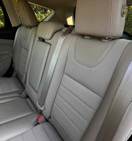 Серый Форд Эскейп, объемом двигателя 1.6 л и пробегом 142 тыс. км за 11500 $, фото 9 на Automoto.ua