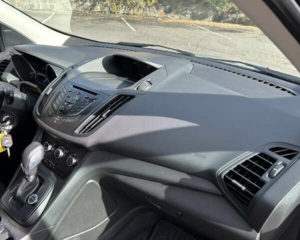 Форд Эскейп 2015 в Виннице на Automoto.ua Серый Форд Эскейп, объемом двигателя 2.5 л и пробегом 39 тыс. км за 13850 $, фото 23 на Automoto.ua