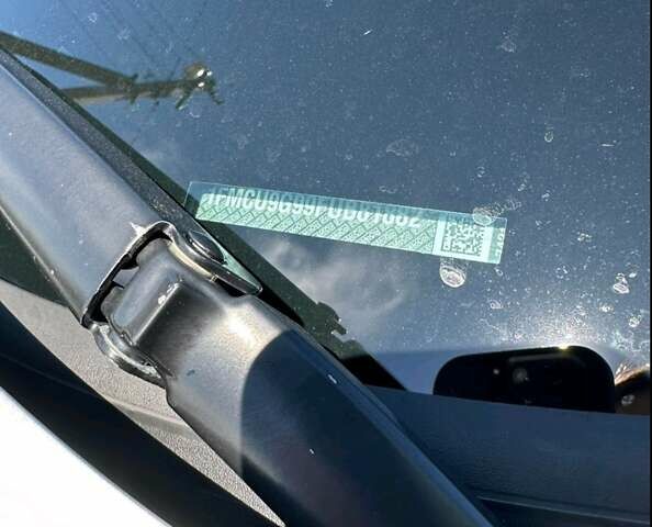 Серый Форд Эскейп, объемом двигателя 2 л и пробегом 140 тыс. км за 11500 $, фото 4 на Automoto.ua