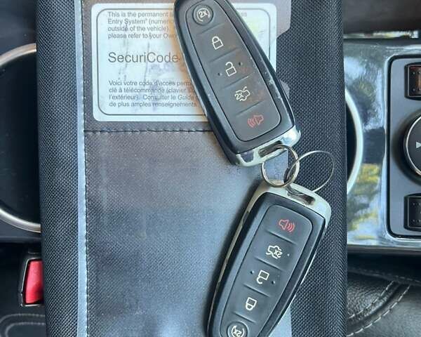 Серый Форд Эскейп, объемом двигателя 2 л и пробегом 170 тыс. км за 12900 $, фото 1 на Automoto.ua