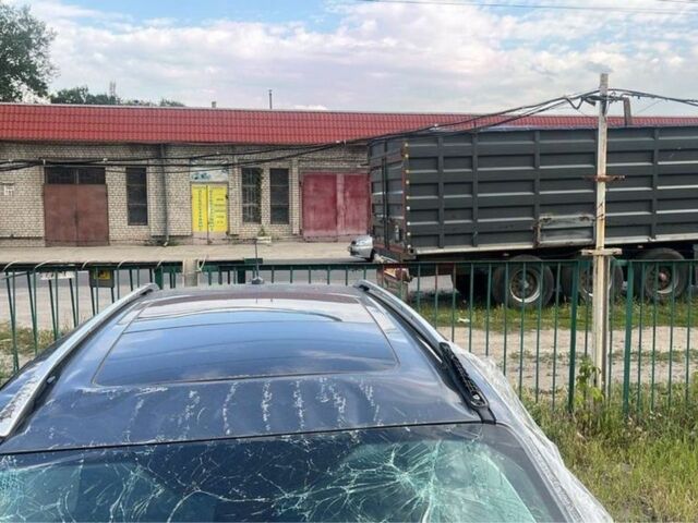 Серый Форд Эскейп, объемом двигателя 2 л и пробегом 130 тыс. км за 6000 $, фото 1 на Automoto.ua
