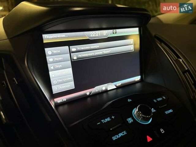 Форд Эскейп 2015 в Киеве на Automoto.ua Серый Форд Эскейп, объемом двигателя 2 л и пробегом 239 тыс. км за 13222 $, фото 13 на Automoto.ua