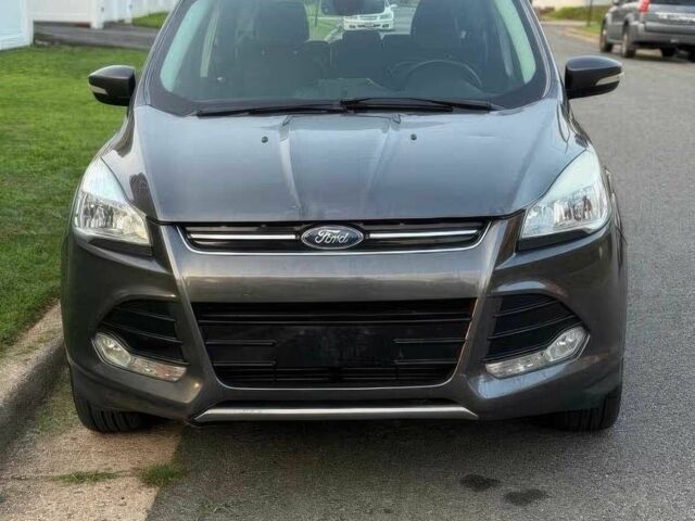 Серый Форд Эскейп, объемом двигателя 1.6 л и пробегом 77 тыс. км за 6000 $, фото 1 на Automoto.ua