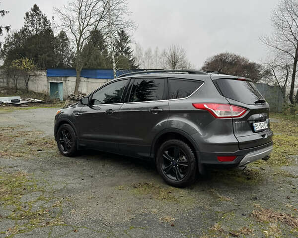 Серый Форд Эскейп, объемом двигателя 2.5 л и пробегом 165 тыс. км за 11333 $, фото 5 на Automoto.ua