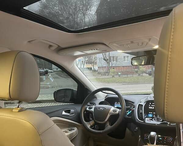 Форд Эскейп 2015 в Львове на Automoto.ua Серый Форд Эскейп, объемом двигателя 1.6 л и пробегом 104 тыс. км за 15700 $, фото 5 на Automoto.ua
