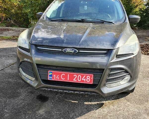 Форд Эскейп 2015 в Каменце-Подольском на Automoto.ua Серый Форд Эскейп, объемом двигателя 1.6 л и пробегом 280 тыс. км за 7500 $, фото 1 на Automoto.ua