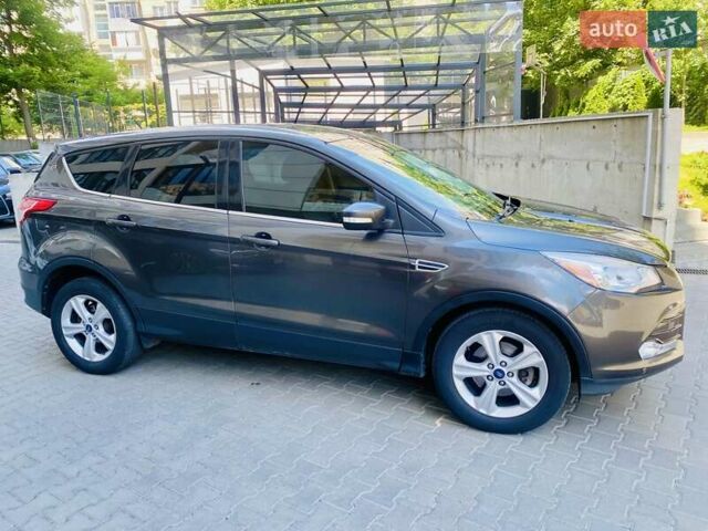 Серый Форд Эскейп, объемом двигателя 1.6 л и пробегом 71 тыс. км за 14000 $, фото 3 на Automoto.ua