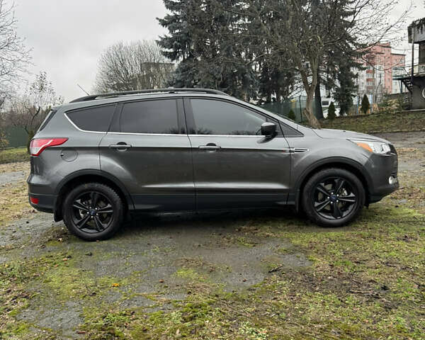 Серый Форд Эскейп, объемом двигателя 2.5 л и пробегом 165 тыс. км за 11333 $, фото 12 на Automoto.ua