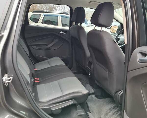 Серый Форд Эскейп, объемом двигателя 2.49 л и пробегом 117 тыс. км за 11900 $, фото 18 на Automoto.ua