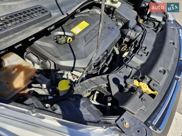 Серый Форд Эскейп, объемом двигателя 1.6 л и пробегом 127 тыс. км за 8300 $, фото 25 на Automoto.ua