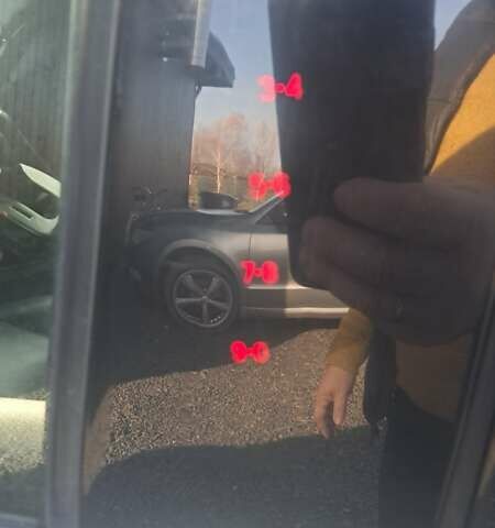 Серый Форд Эскейп, объемом двигателя 2 л и пробегом 129 тыс. км за 13299 $, фото 7 на Automoto.ua