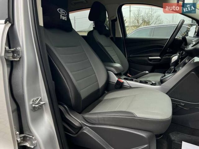Сірий Форд Ескейп, об'ємом двигуна 2 л та пробігом 179 тис. км за 11800 $, фото 19 на Automoto.ua