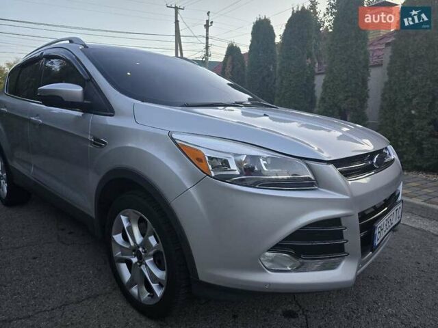 Серый Форд Эскейп, объемом двигателя 2 л и пробегом 150 тыс. км за 13400 $, фото 6 на Automoto.ua