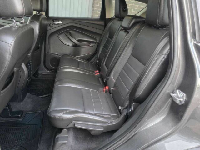 Серый Форд Эскейп, объемом двигателя 2 л и пробегом 70 тыс. км за 8500 $, фото 11 на Automoto.ua