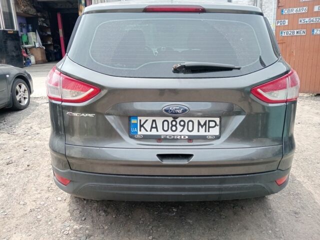 Сірий Форд Ескейп, об'ємом двигуна 2.5 л та пробігом 200 тис. км за 9200 $, фото 2 на Automoto.ua