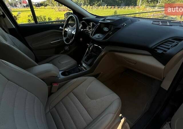 Серый Форд Эскейп, объемом двигателя 1.6 л и пробегом 142 тыс. км за 11500 $, фото 7 на Automoto.ua